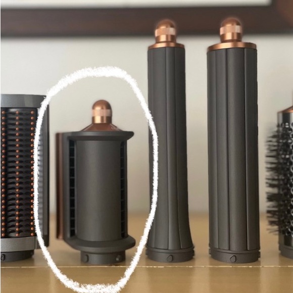 Dyson Airwrap Coanda Smoothing Dryer in Iron/Copper BNIB 2022 Release - Picture 3 of 3